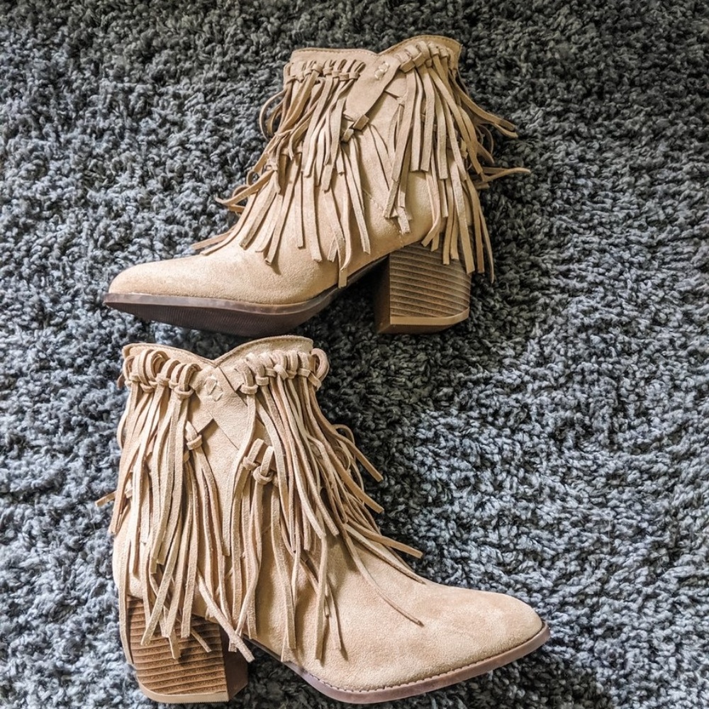 Fringe suede booties